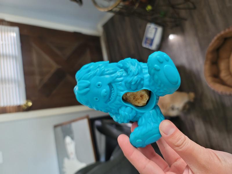 Yeti Dog Chew Puff & Play Hangry Yak